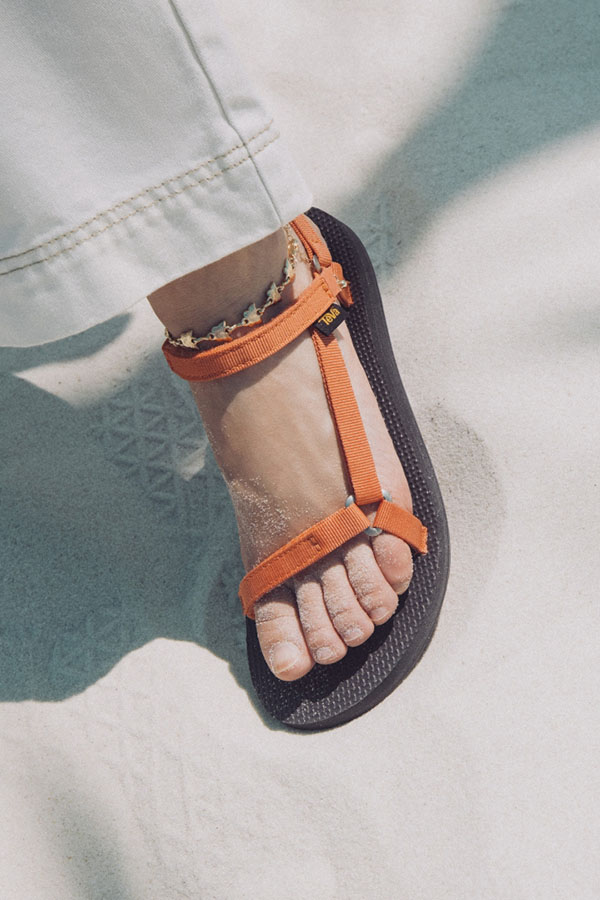 Amazon.com | Teva Women's Terra FI Lite Sandal, Green Burnt Olive Btol, 5 |  Sport Sandals & Slides