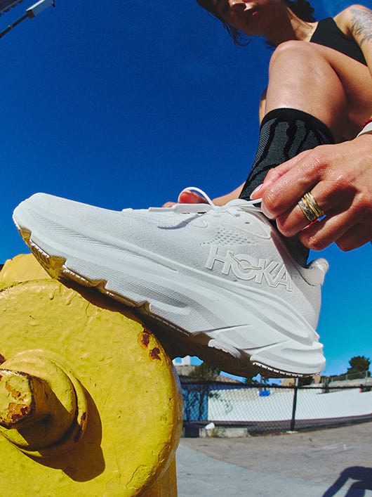 【Nikeマン】HOKA シングレット&パンツ　日本M （USサイズ:S） Nikeマン様専用】HOKA シングレット&パンツ 日本M （USサイズ:S