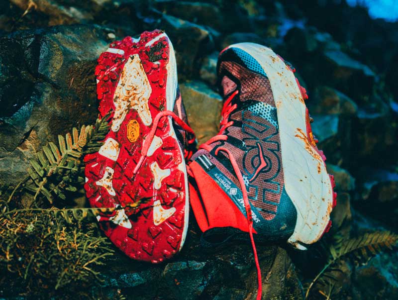 Image montrant différentes vues de la Speedgoat 7 Hike GTX.