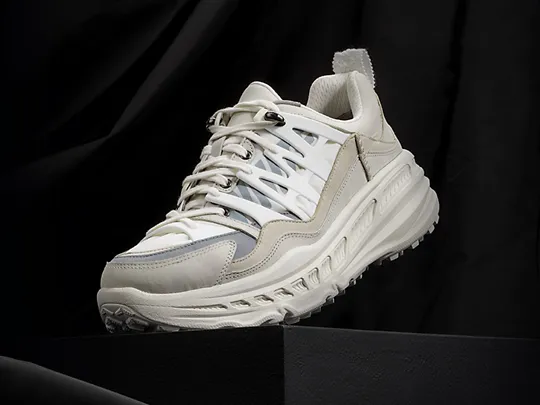 UGG × White Mountaineering 28cm White Mountaineering × UGG® SNEAKER – White Mountaineering