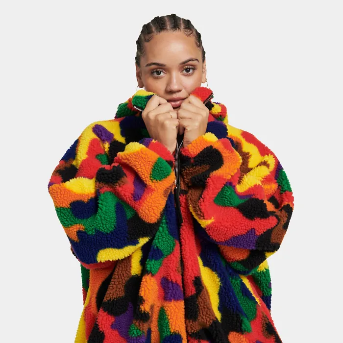 UGG HAL　ムートン パッチワークコート UGG Featured Apparel | UGG® Official