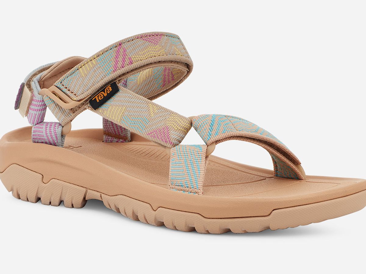 ladies daily use chappal