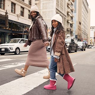 Purple best sale uggs outfit
