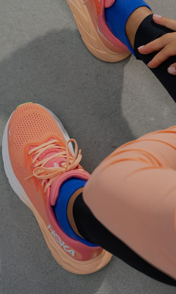 HOKA Arahi 7 für Damen | HOKA® DE