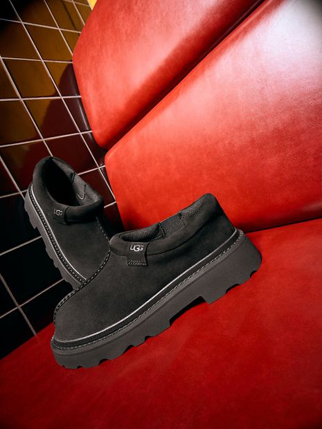 UGG Canada Moccasins Loafers Collection Slip On Shoes for Men UGG ca