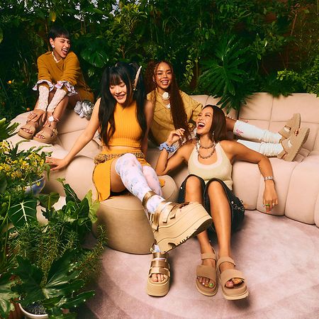 【レビューで送料無料】 サンダル UGG （Feels UGG｜UGG®（アグ）公式サイト） Like 靴