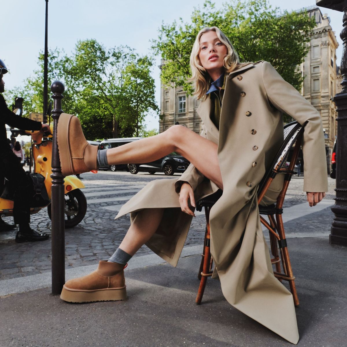 靴 UGG W CLASSIC MINI DIPPER UGG Classic Mini Dipper Cozy Ankle Boots | Neiman Marcus