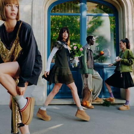 UGG アーヤー　ままま UGG - UGG added a new photo.