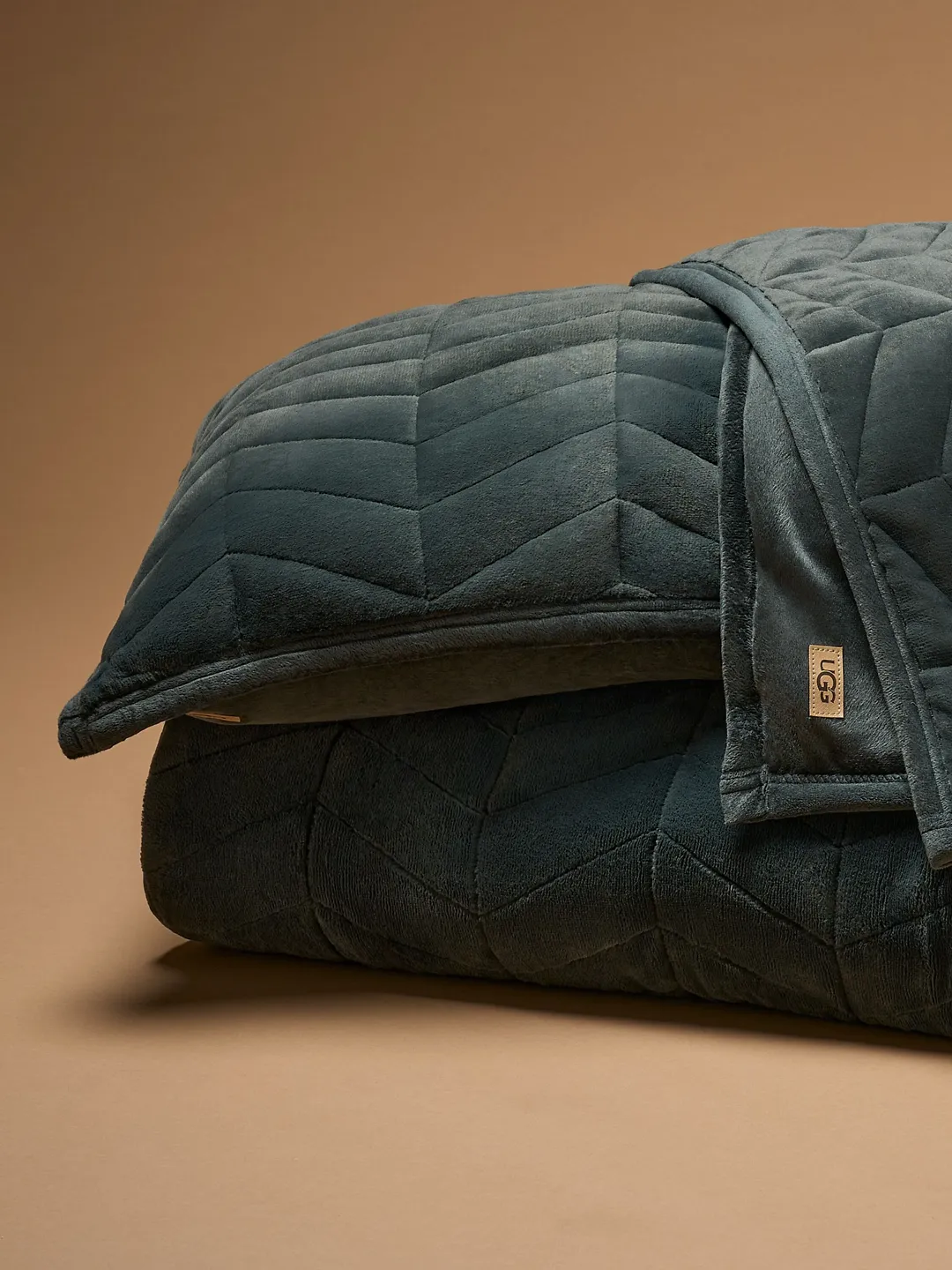 Home View All | UGG® Official