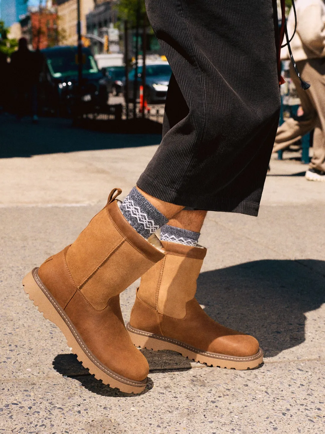 Men's Yellow Footwear | Men's Footwear | UGG®