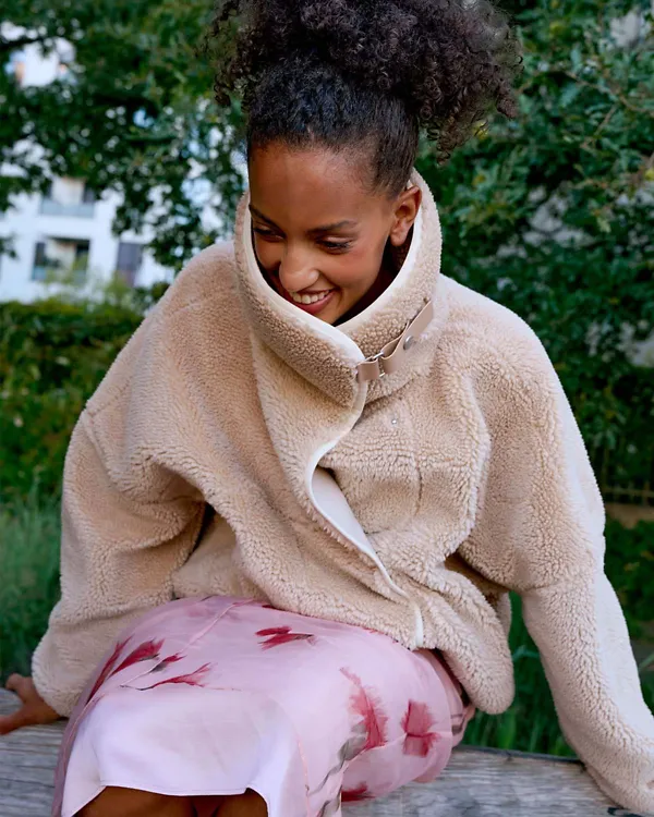UGG® Canada | Women's Footwear and Apparel Collection | UGG.com/ca